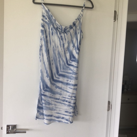 - Surf Gypsy tie dye dress/ cover up - Picture 2 of 7